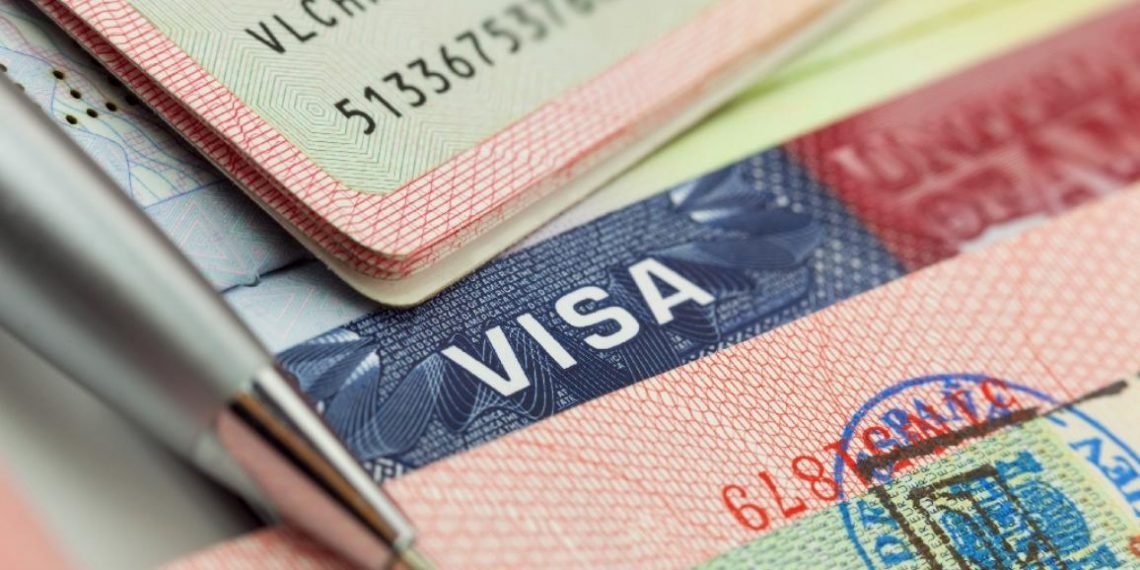 Tourisme: lancement des visas électroniques