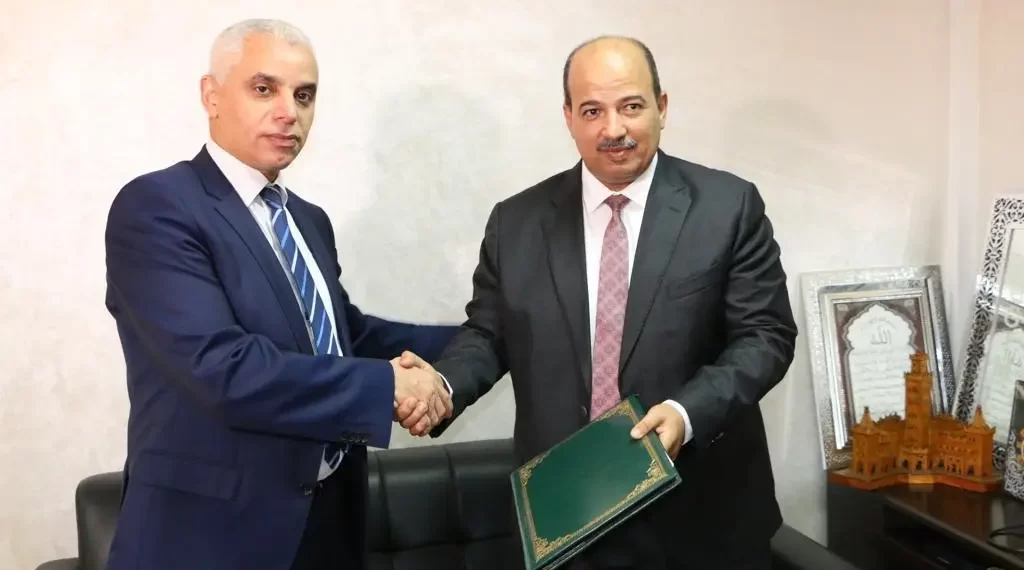 ٱيت الطالب يواصل جولات الحوار الإجتماعي بزيارة مقر الاتحاد العام للشغالين بالمغرب