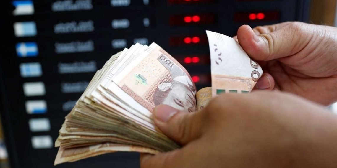 تحويلات المغاربة المقيمين بالخارج بلغت أكثر من 58  مليار درهم