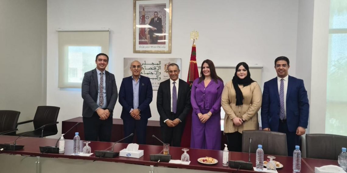 رئيس المجلس الاقتصادي والاجتماعي والبيئي ينوه بعمل حكومة الشباب