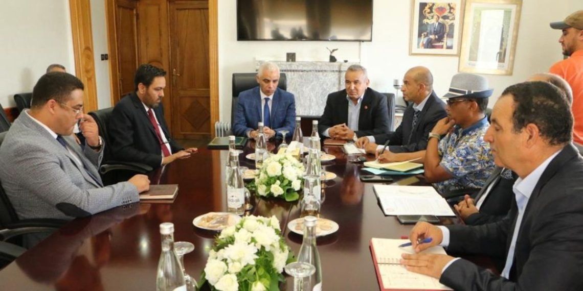 وزير الصحة أيت الطالب يصرح بالتزام رئيس الحكومة مأسسة الحوار الاجتماعي