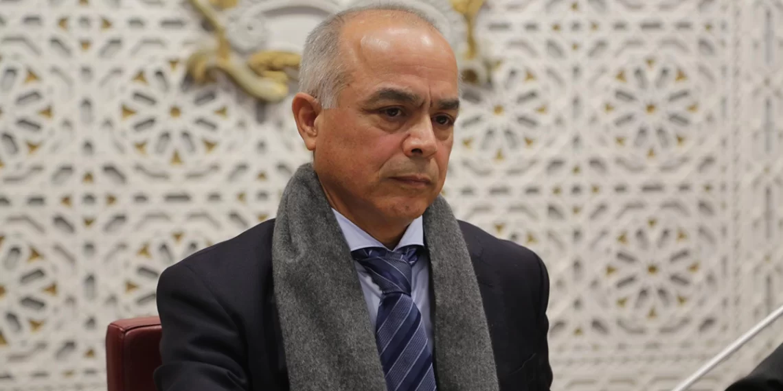 نقابات تعليمية ترفض عرض الوزير بنموسى وتلوح بالتصعيد