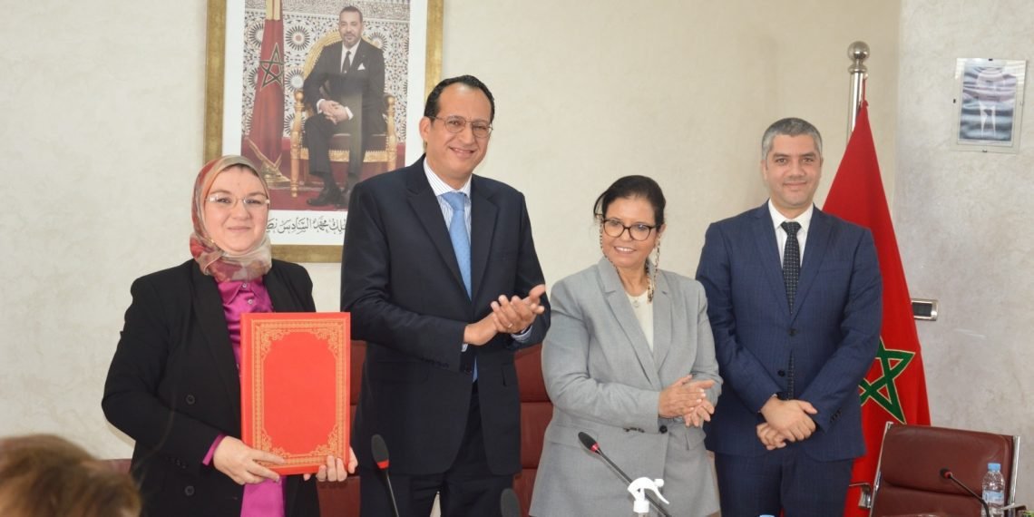 الأعمال الاجتماعية للصيد البحرى توقع شراكة مع شركات للتأمين