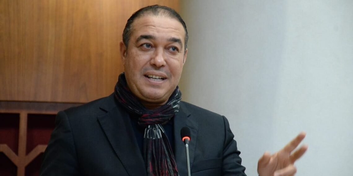 بدعوة من الرئيس المشارك باسم المجموعة الليبرالية “Renewpac”