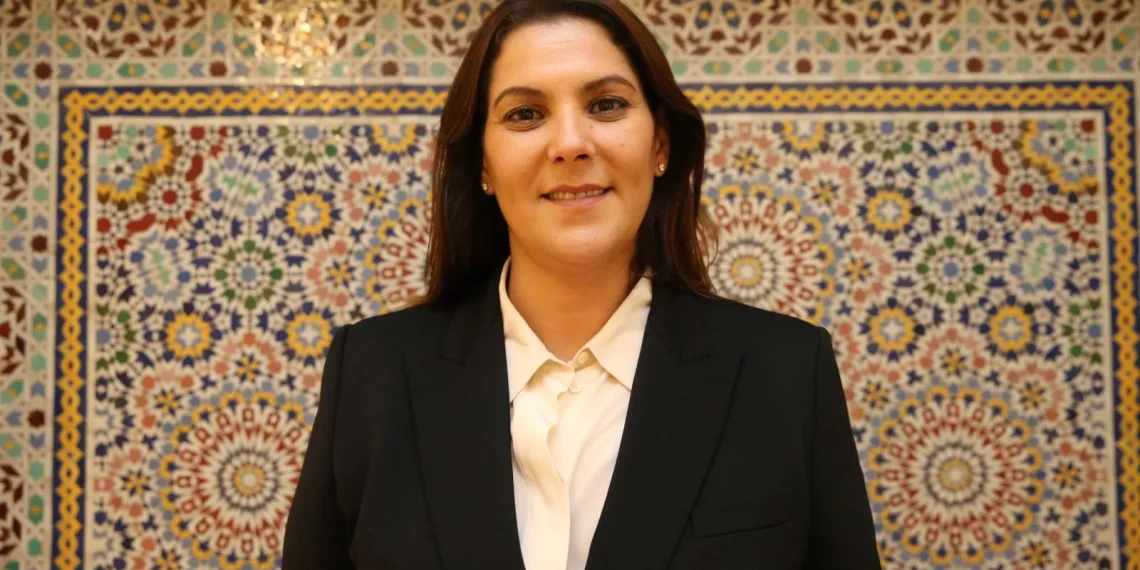 وزارة المنصوري تخرج مرسوما لتسوية البنايات غير القانونية وتحدد أجل سنتين