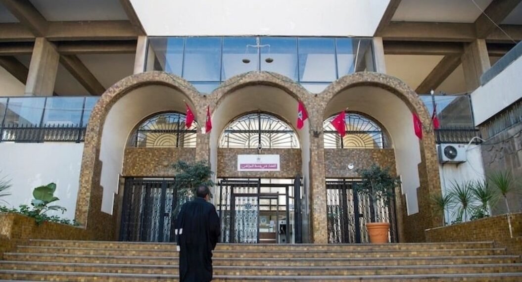 قضاة ومحامون متورطون في قضية السمسرة في ملفات قضائية بالمحاكم