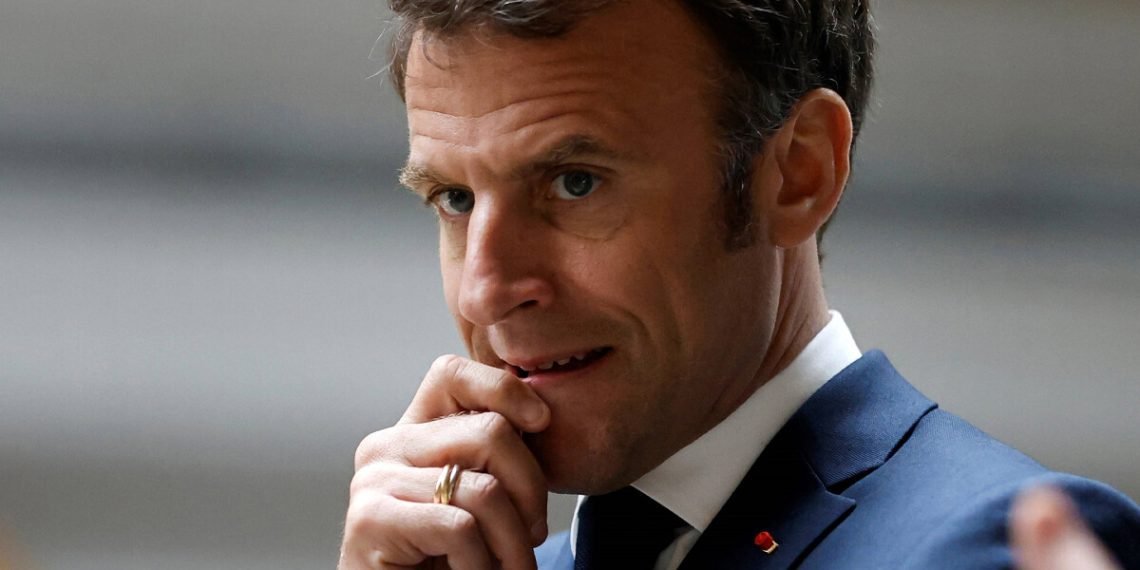 تدهور شعبية إيمانويل ماكرون فقط 28% يعبرون عن رضاهم تجاه