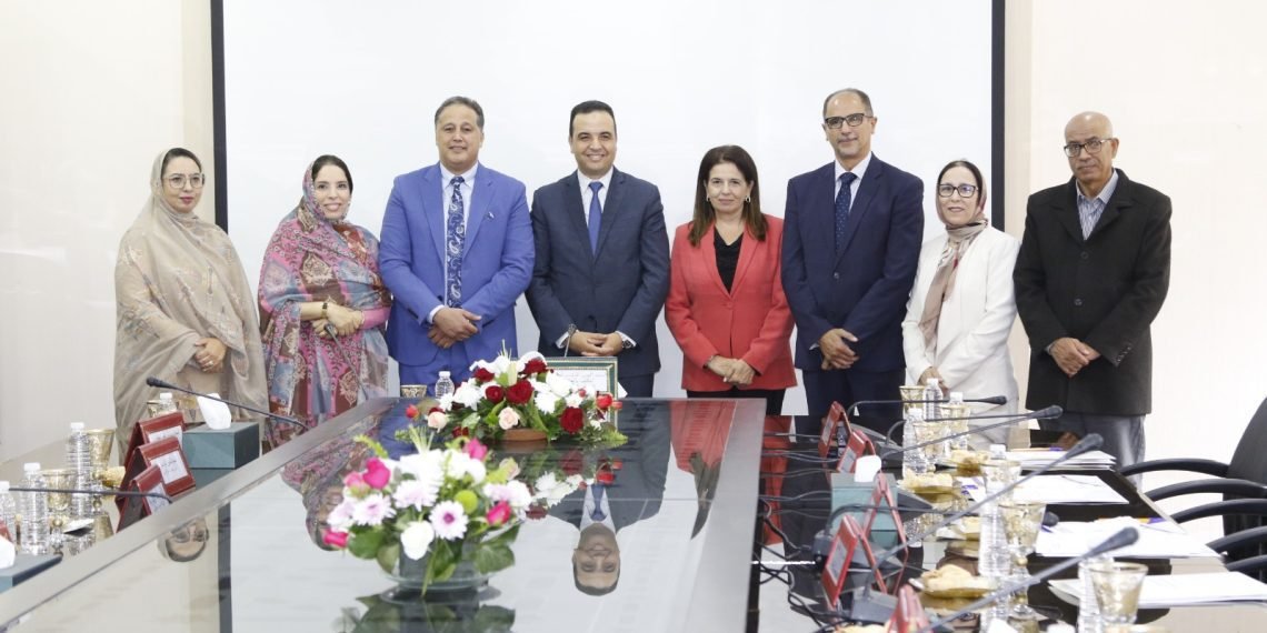 الإعلان عن لجنة تحكيم جائزة المجتمع المدني وتنصيب أعضائها للدورة الخامسة