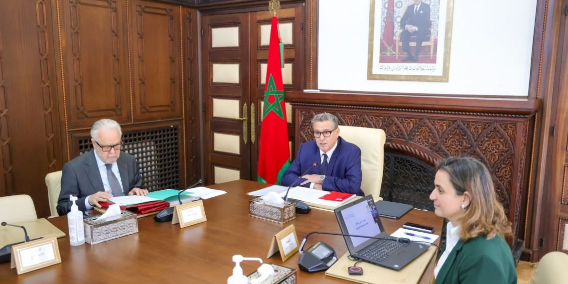 رئيس الحكومة يشرف على الاجتماع الثاني للجنة الوطنية للتنمية الرقمية – المغرب الرقمي 2030