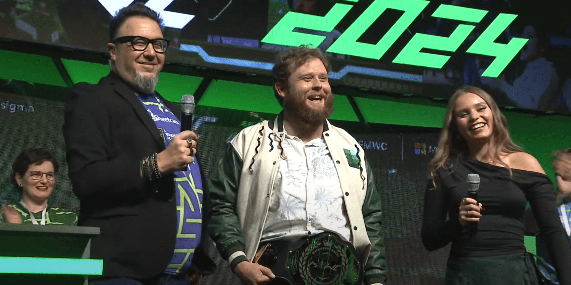 بطل العالم في Excel يحل جدول بيانات “Warcraft” ليفوز بالتاج