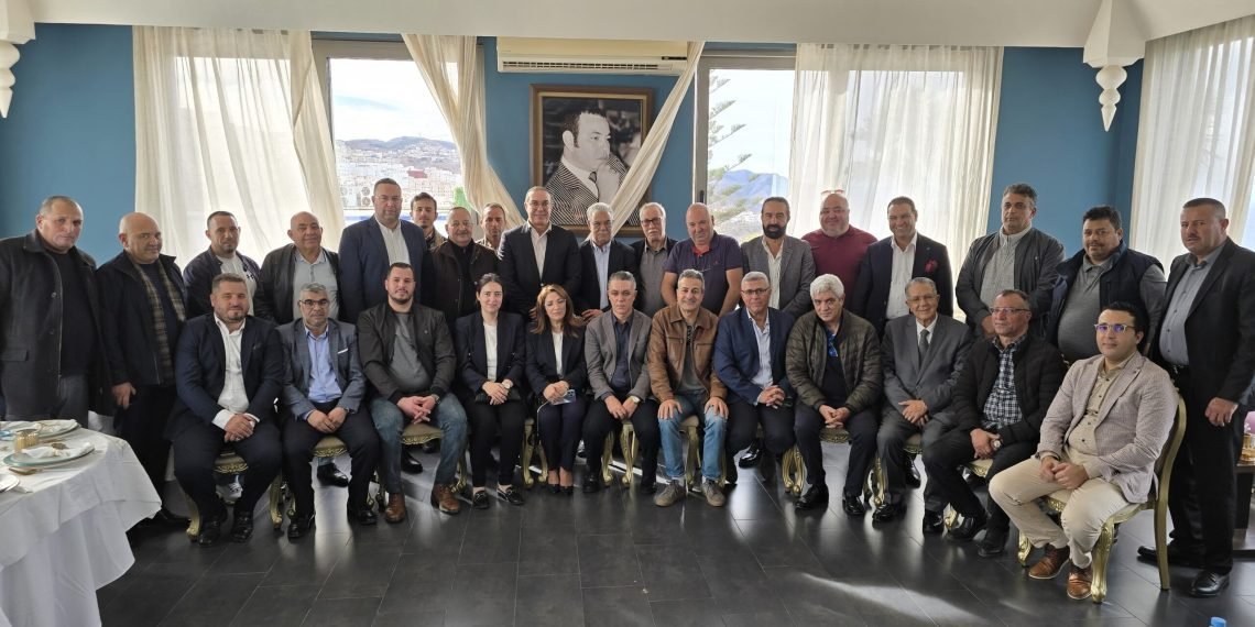 محمد أوزين يحيي أمجاد الحركة الشعبية في لقاء تواصلي بالحسيمة