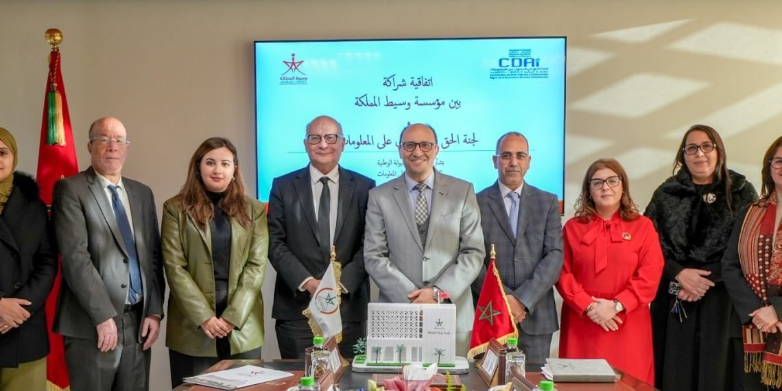 مؤسسة وسيط المملكة ولجنة الحق في الحصول على المعلومات تعززان تعاونهما لترسيخ الشفافية